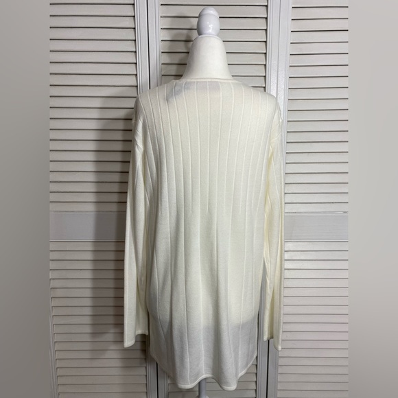 Medium Kathie Lee Collection Ivory Ribbed Knit Long Sleeve Sweater w/ Slit Sides - Picture 6 of 7